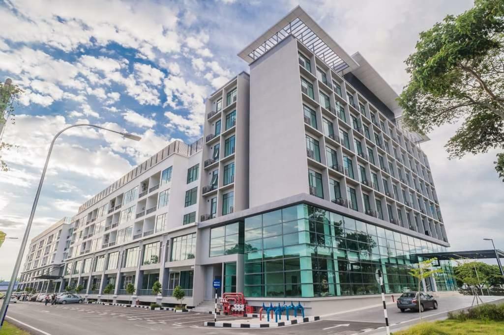 C Apartment Labuan